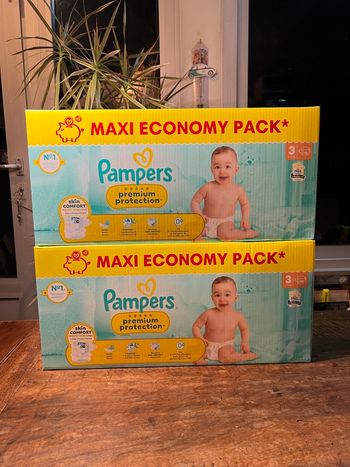 Couche taille 3 Pampers Premium protection : 224 couches