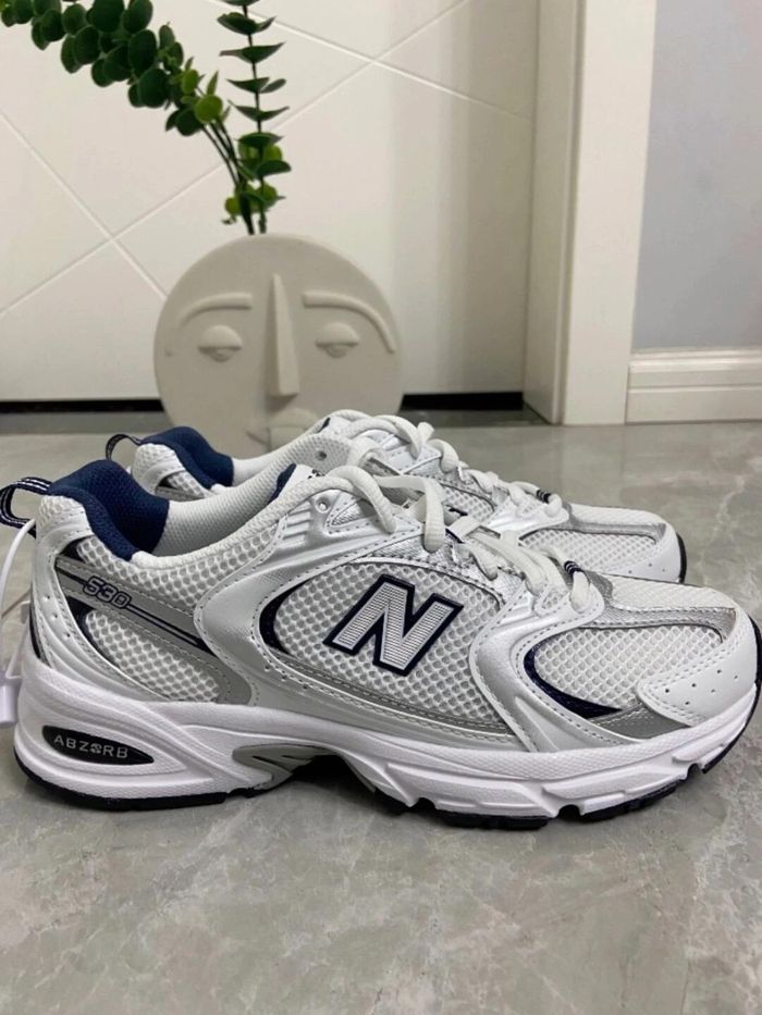 New Balance NB 530 taille 38.5 - photo numéro 5