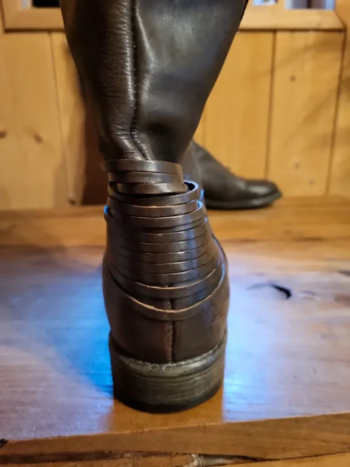 Bottes en cuir - photo numéro 2