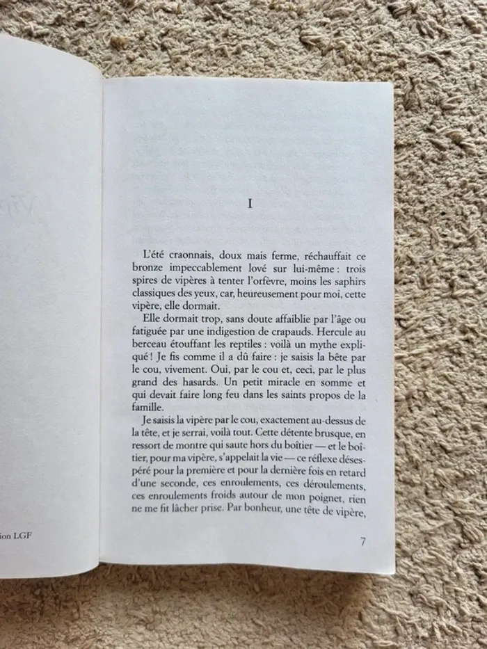 Livre "Vipère au poing" d'Hervé Bazin - photo numéro 5