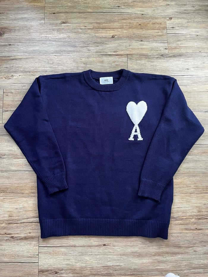 Pull ami Paris bleu marine