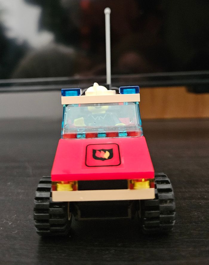 Lego 6525 - Blaze Commander Camion de pompier - photo numéro 4