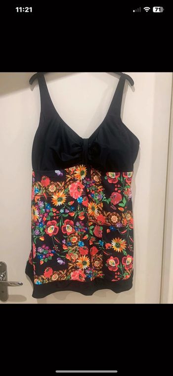 Très joli tankini taille 52