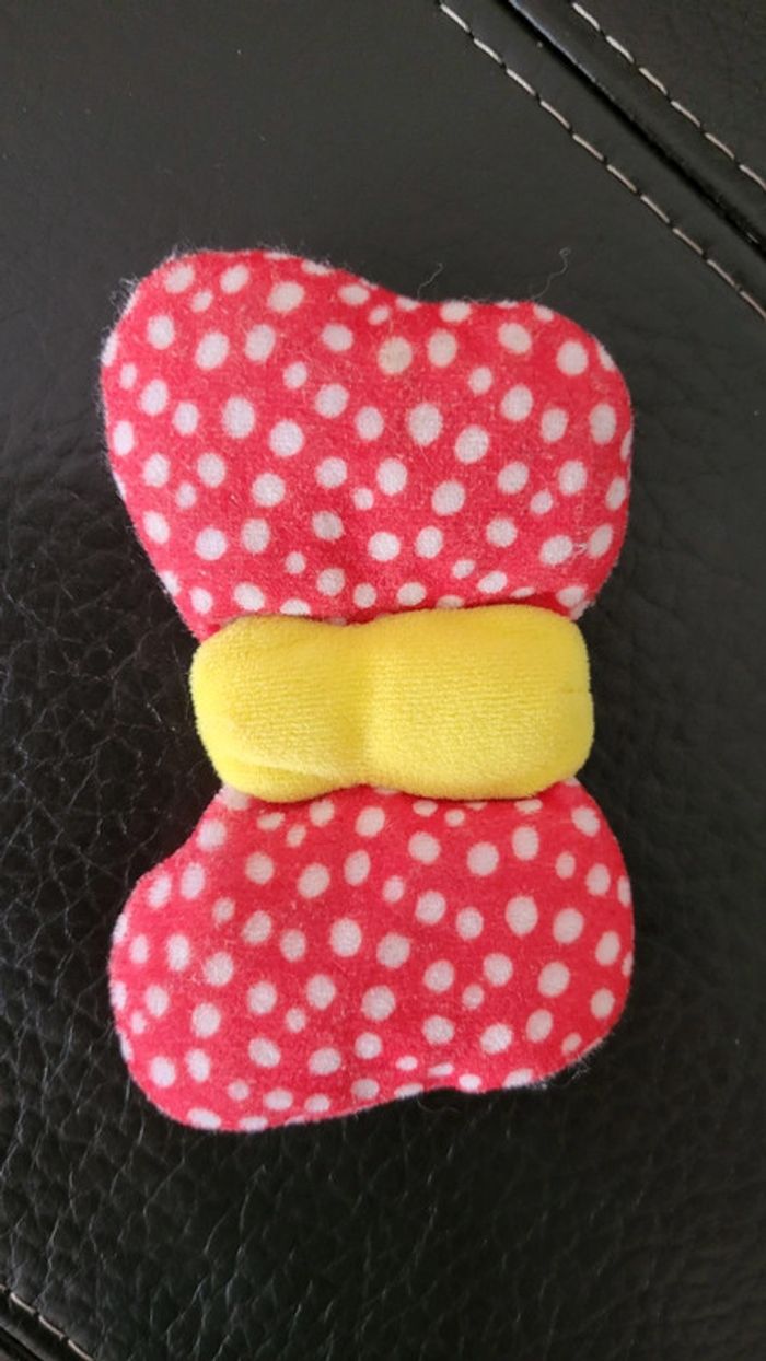 Petites peluches Disney à suspendre : Bambie, Panpan et un papillon. - photo numéro 7
