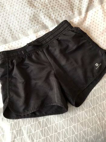 Short noir Domyos - 8 ans
