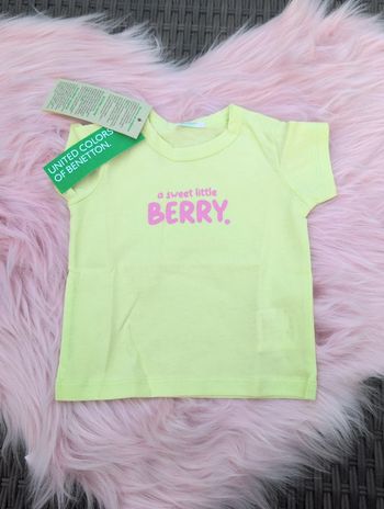 T-shirt United colors of benetton 1 mois neuf