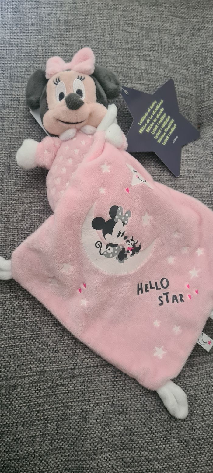 Doudou minnie