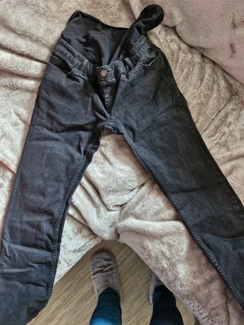 Jean de maternité 40