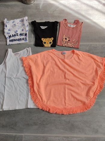 Lot de vêtements en 5/6 ans