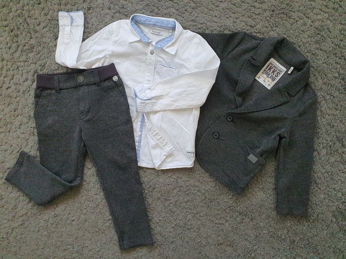 Costume IKKS 2ans