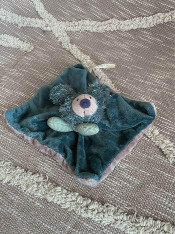 Peluche doudou plat 21cm moulin roty les zazous koala bleu et gris très bon état