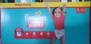 Pampers  96 Couches Taille 5.