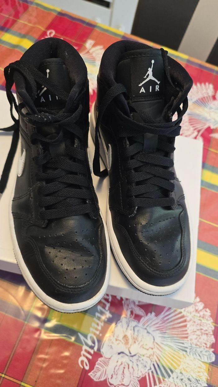 🤩🥰😍 Bastets jordan nike pointure 36.5 unisex (mises une fois) - photo numéro 3