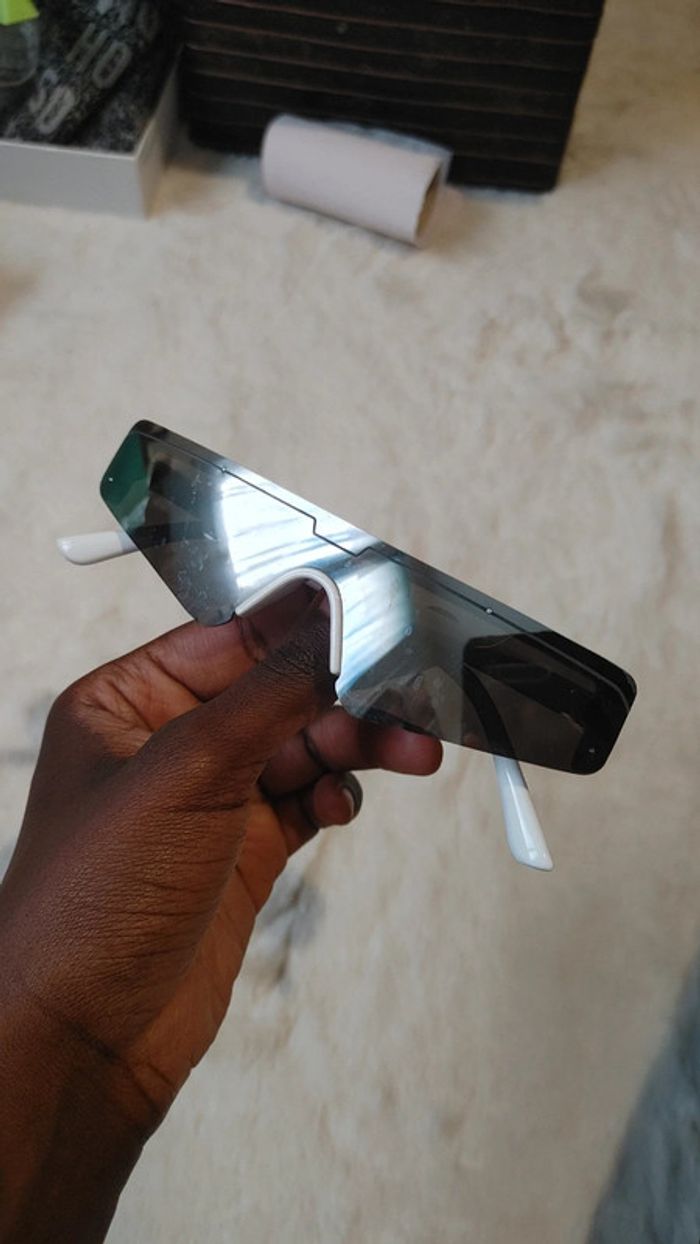 Une paire de lunettes vintage style yk2 - photo numéro 2