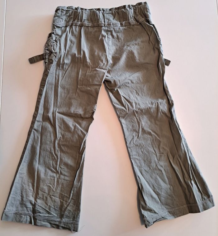 Pantalon fin kaki fille 4 ans TBE - photo numéro 3