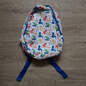 Sac à dos avec motifs dinosaures NEUF