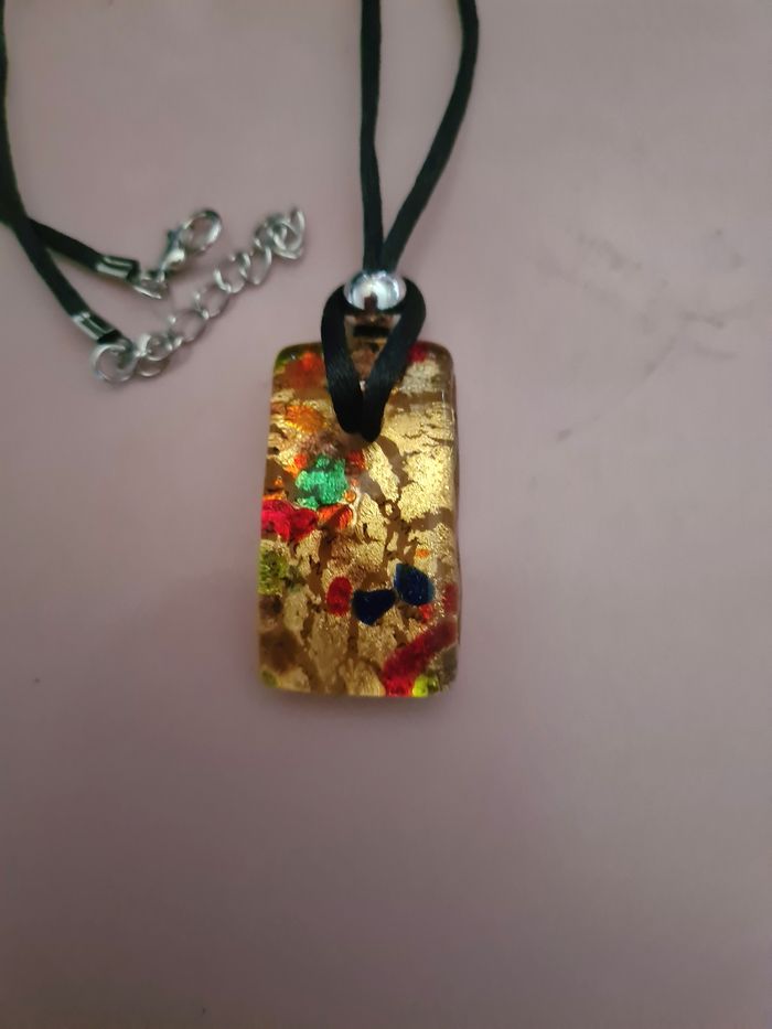 Parure. Collier 3 x 4 cm  et boucles d oreilles. Murano - photo numéro 3