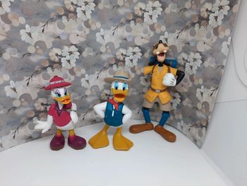 lot de 3 Figurines disney Daisy Donald et dingo