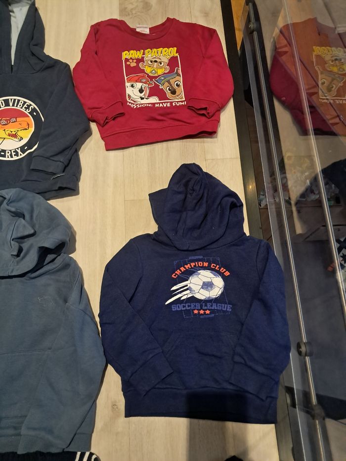 Lot de pulls et sweats neufs 36mois 3ans - photo numéro 7
