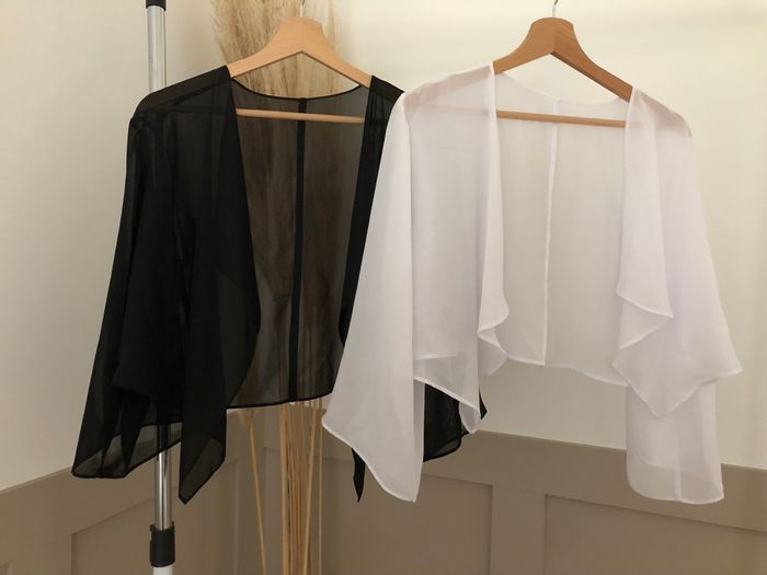 Lot 2 boléros en voilage neufs taille S
