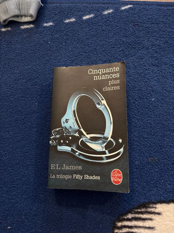 Livre cinquante nuances plus claires