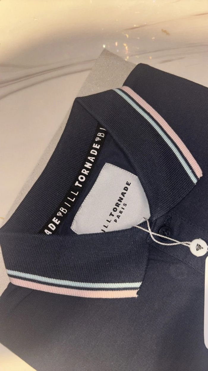 Polo taille S neuf Bill tornade - photo numéro 2