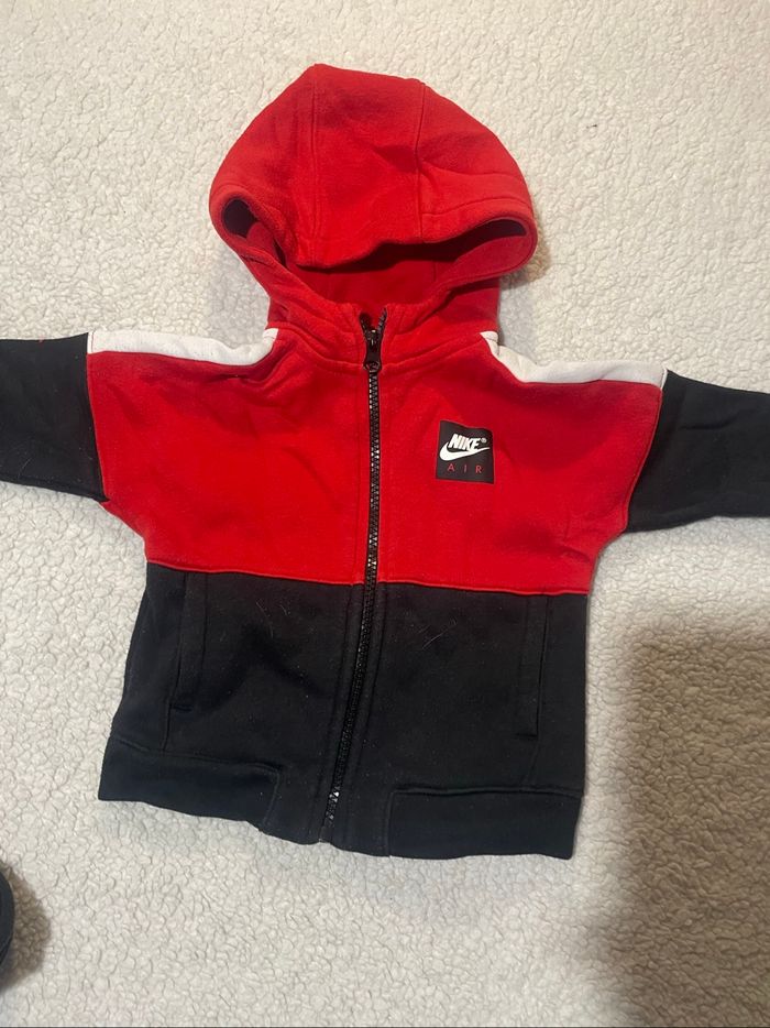 Ensemble Nike enfant  18 mois - photo numéro 2