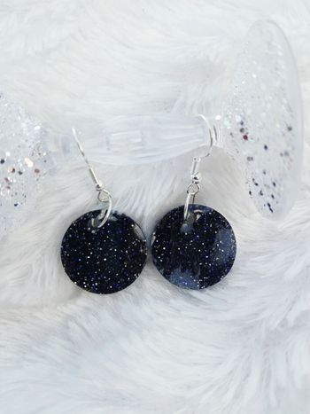 Boucles d'oreilles noires pailletées