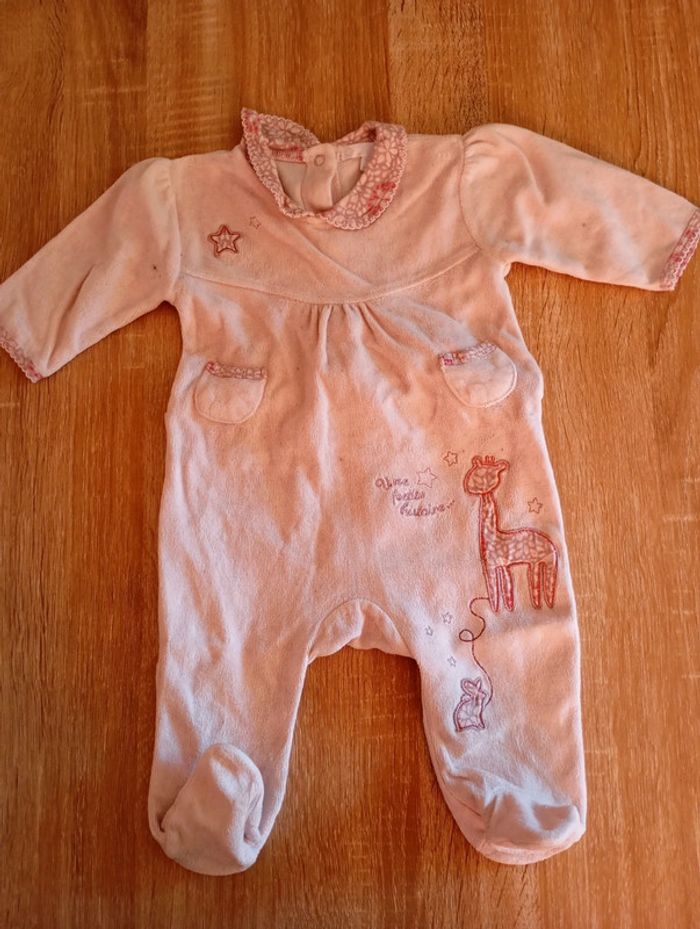 Lot pyjamas hiver 6 mois - photo numéro 5
