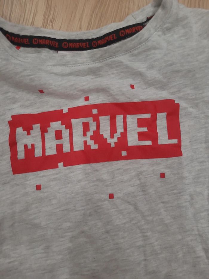 T shirt marvel - photo numéro 2