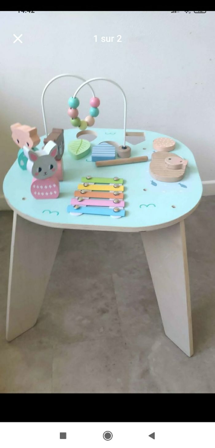 Table d'activité en bois tec