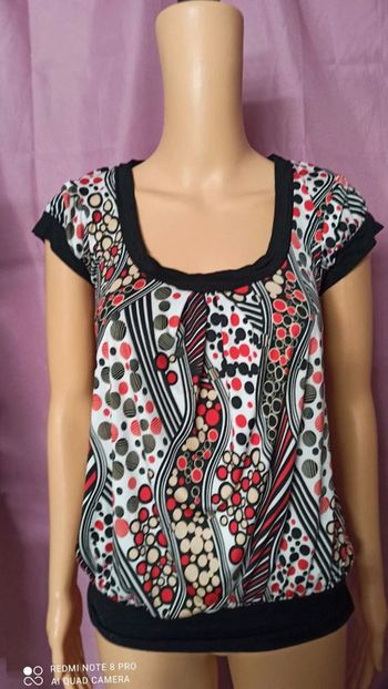 Top haut tee shirt rouge et noir taille 38