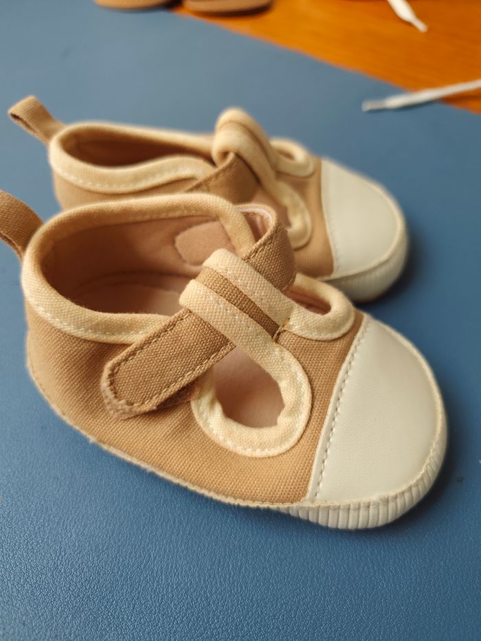 Chaussure bébé 6/9 mois