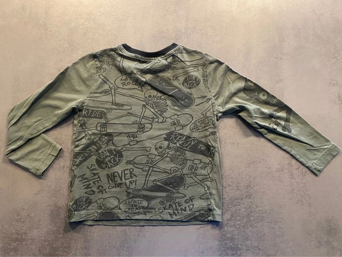 T-shirt manches longues « skate » Desigual taille 5/6 ans - photo numéro 4