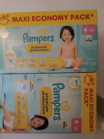 2 carton Pampers taille 4