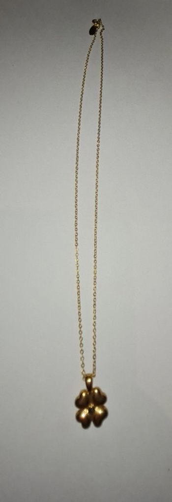 Collier plus pendentif trèfle