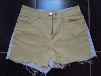 Short jean bicolore jaune et blanc jennyfer 36
