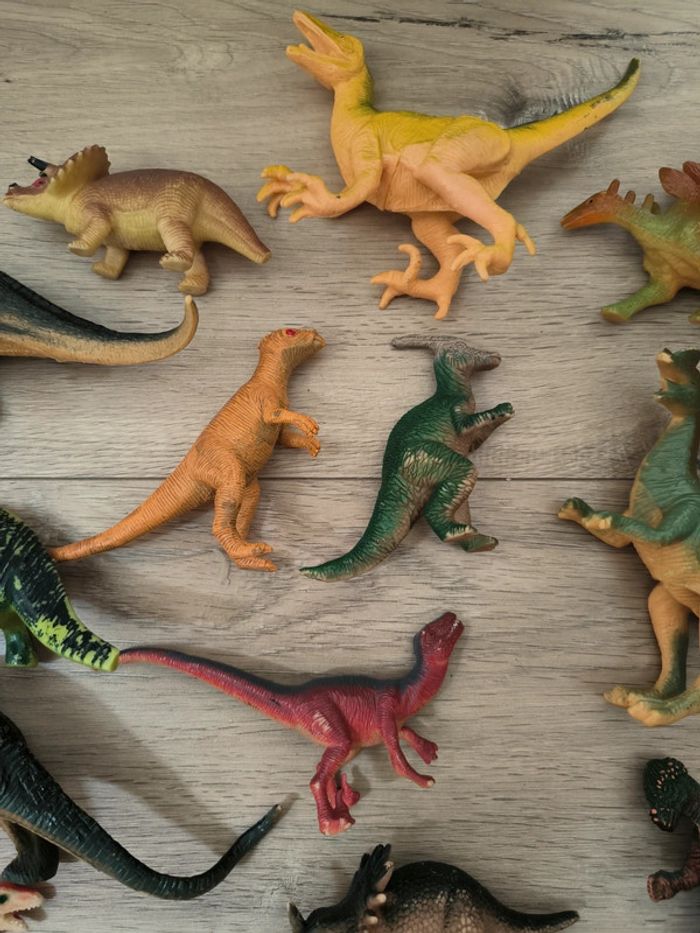 Baril figurines dinosaures 29 dinosaures - photo numéro 8