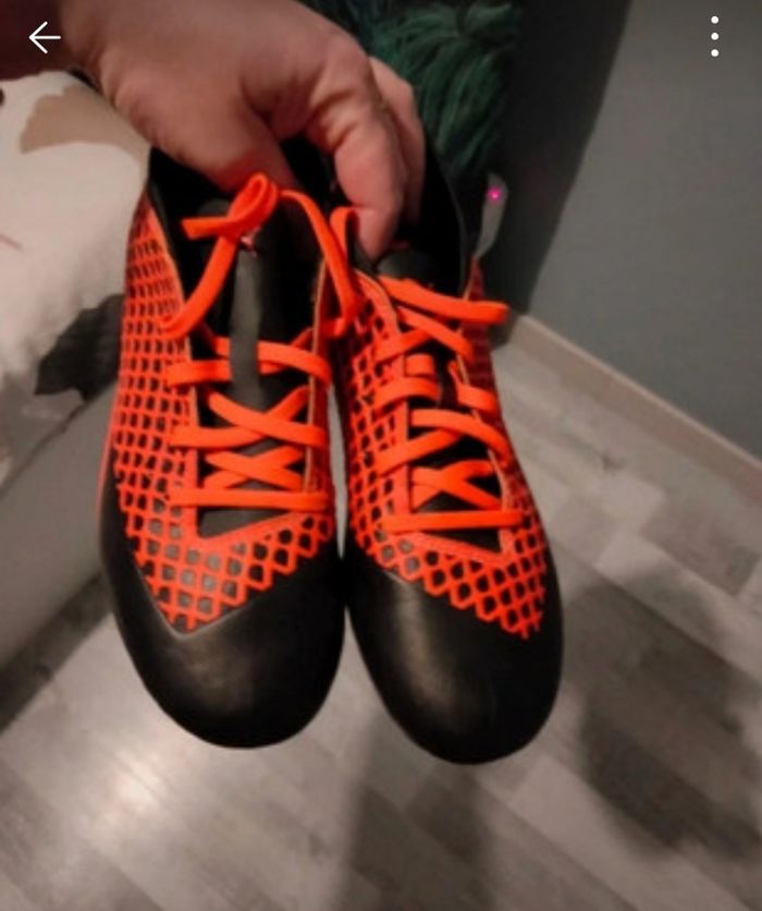 Chaussure foot puma