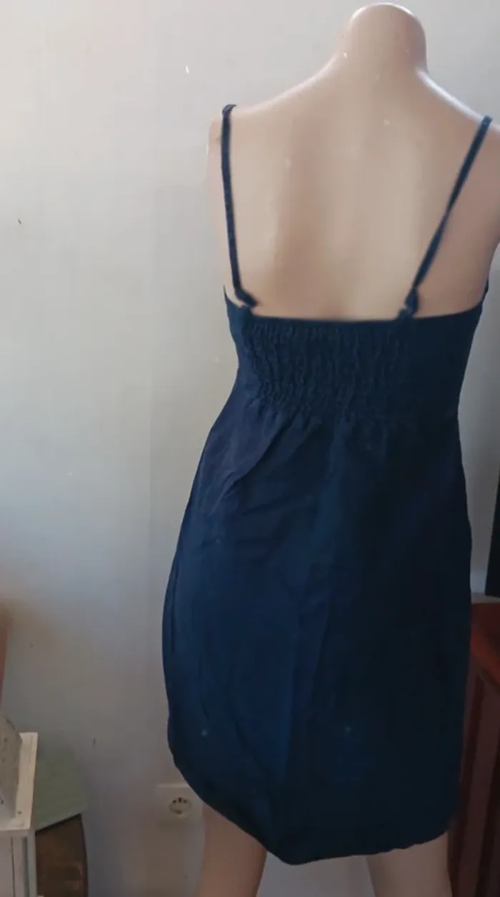 Robe taille 38/ m cache cache - photo numéro 3