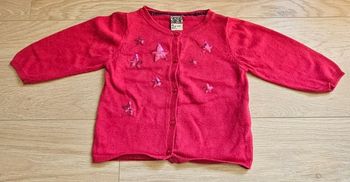 Gilet rose "Tape à l'œil" 6M