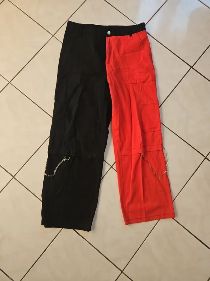 Pantalon femme / pantalon rouge et noir - photo numéro 2