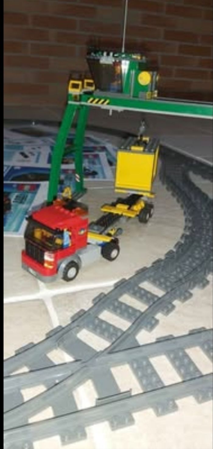LEGO City 7939 : Cargo Train - photo numéro 8