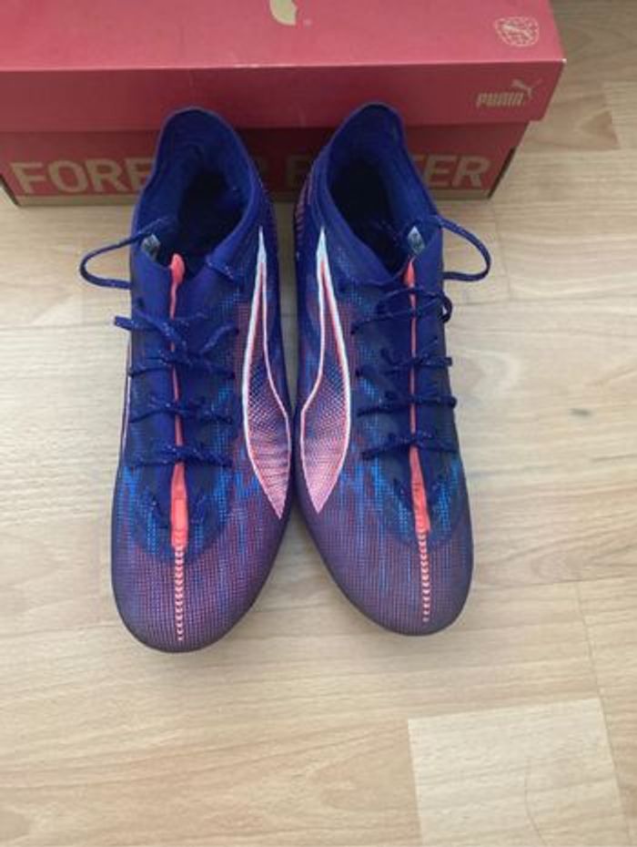 Paire de crampons - photo numéro 2