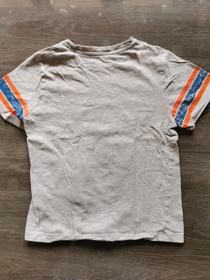 2 Tee-shirts identiques - photo numéro 6