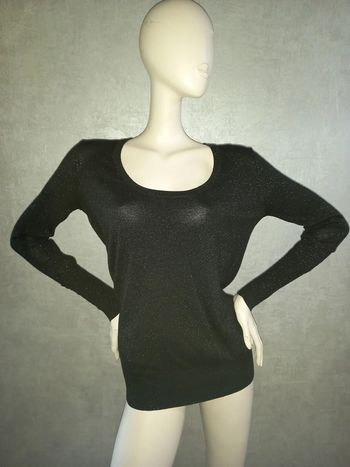 pull noir pailleté argent zara taille 40/42