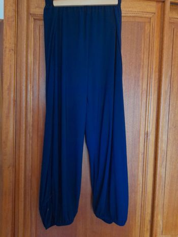 Pantalon bleu roi comme photo