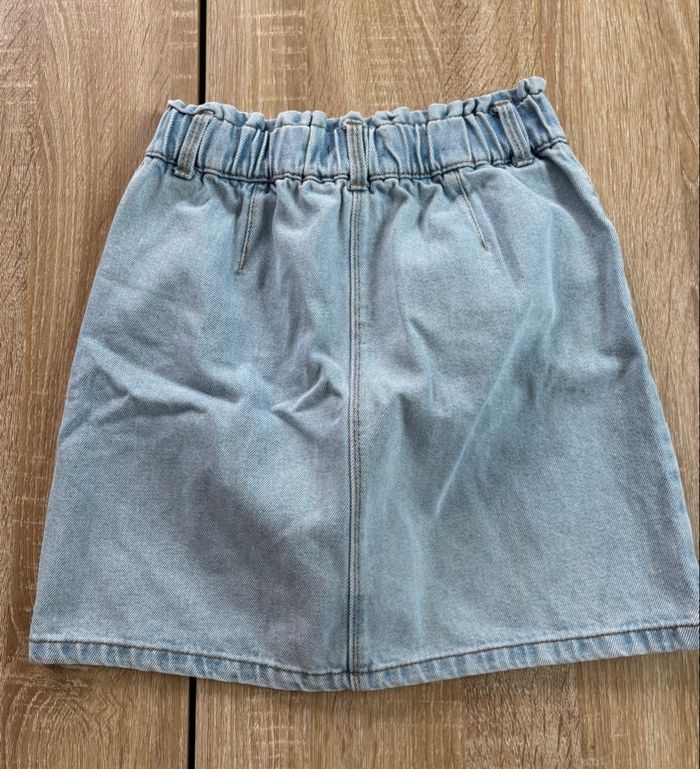 Jupe en jeans Kiabi très bon état - photo numéro 2