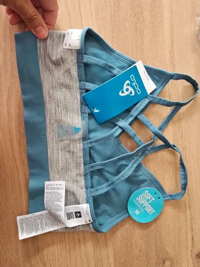 Brassière de sport ODLO réversible Seamless M femme neuve - photo numéro 3