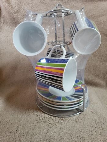 Ensemble tasses et coupelles à café Avec support